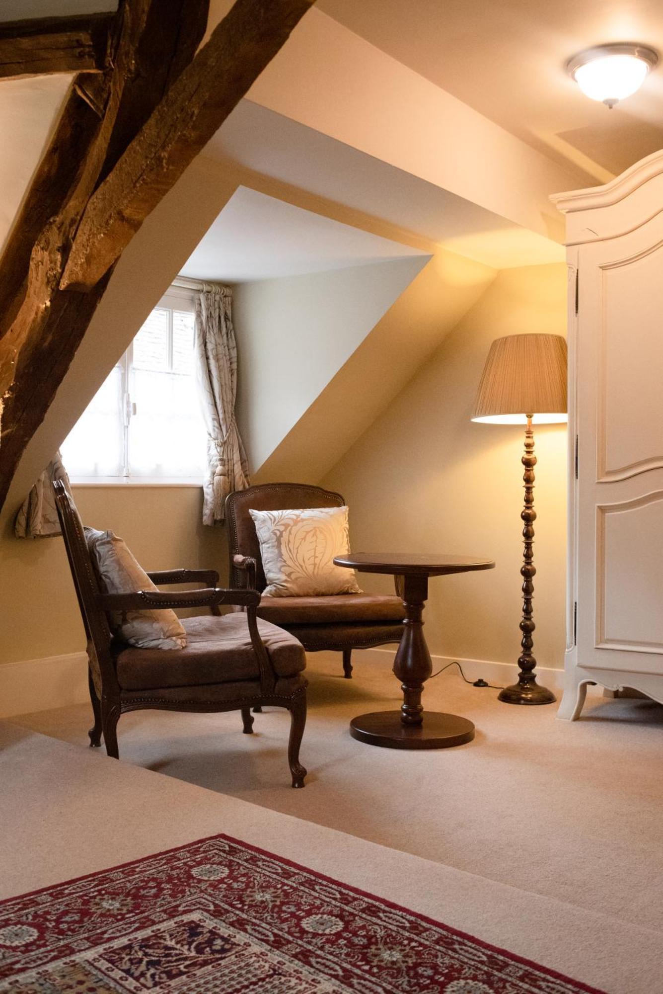 Logis Hotel De France La Chartre-sur-le-Loir Kültér fotó